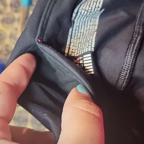 Victoria Secret leggings - Picture 6 of 6